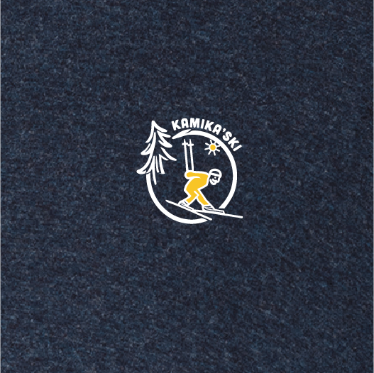 T-shirt met een Logo van een stuntende skier die verre van elegant de piste afgaat met als begeleidende tekst kamika’ski